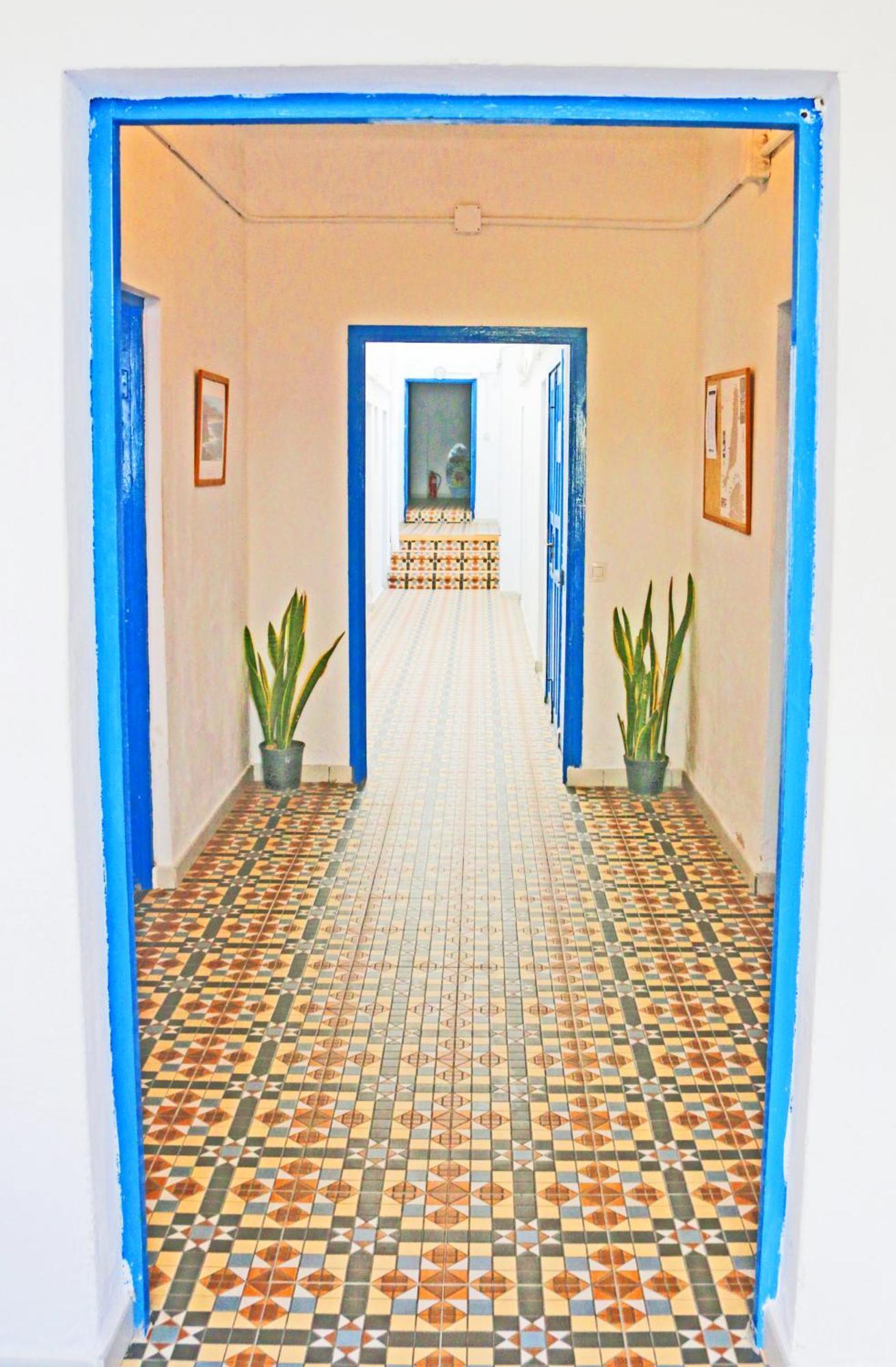 Sol Y Mar Surf Camp Hostel Corralejo Bagian luar foto